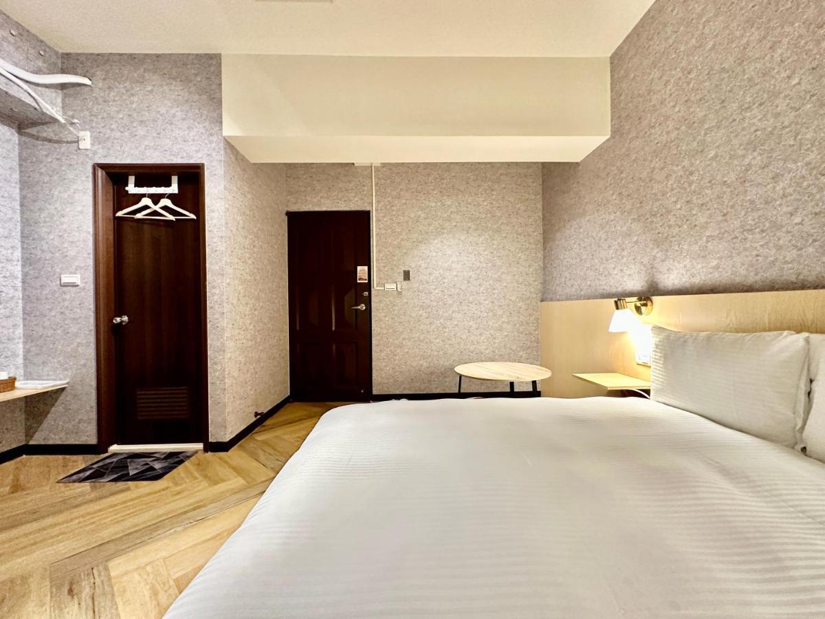 茗居 House Apartment Taichung Luaran gambar